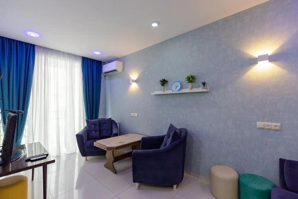Bubukin Apartment Batumi Exterior foto