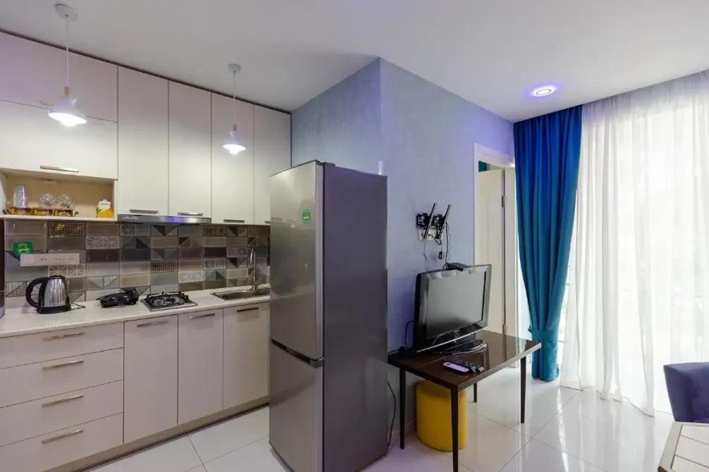 Bubukin Apartment Batumi Exterior foto